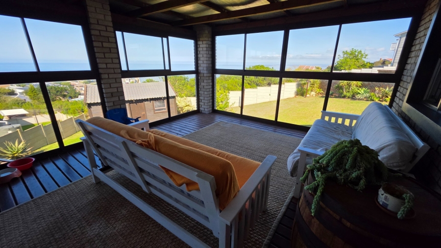3 Bedroom Property for Sale in Dana Bay Western Cape